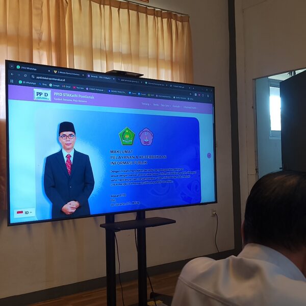 Sosialisasi dan Pembinaan PPID kepada Tim PPID STAKatN Pontianak